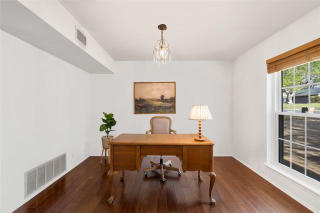 2403 Comburg Castle WAY, Austin, TX 78748