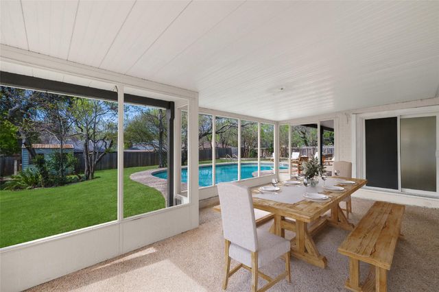 2403 Comburg Castle WAY, Austin, TX 78748