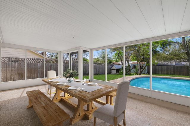 2403 Comburg Castle WAY, Austin, TX 78748