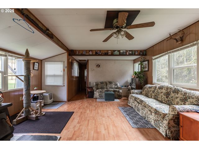 74763 CONYERS CREEK Rd, Clatskanie, OR 97016