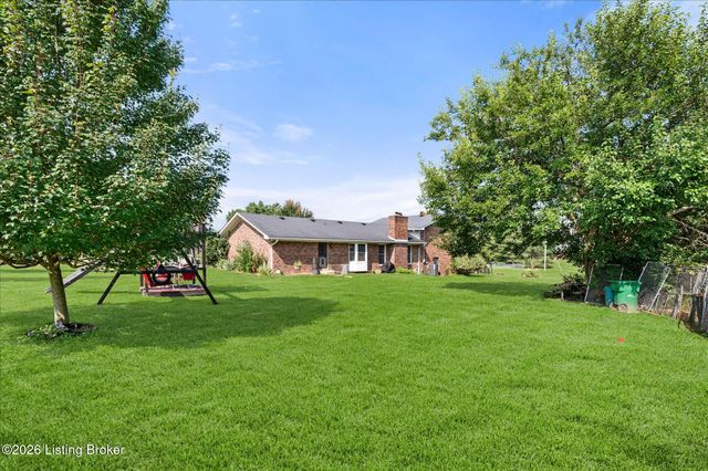 218 Somber Way, Shepherdsville, KY 40165