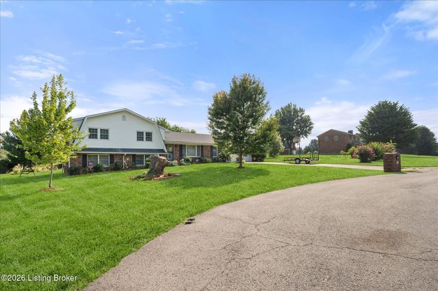 218 Somber Way, Shepherdsville, KY 40165