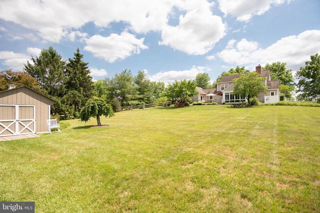 111 LORI LN, Harleysville, PA 19438