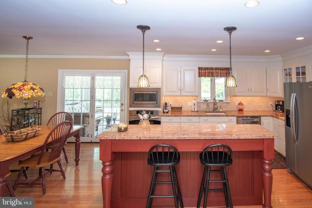 111 LORI LN, Harleysville, PA 19438