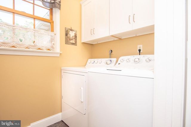 111 LORI LN, Harleysville, PA 19438