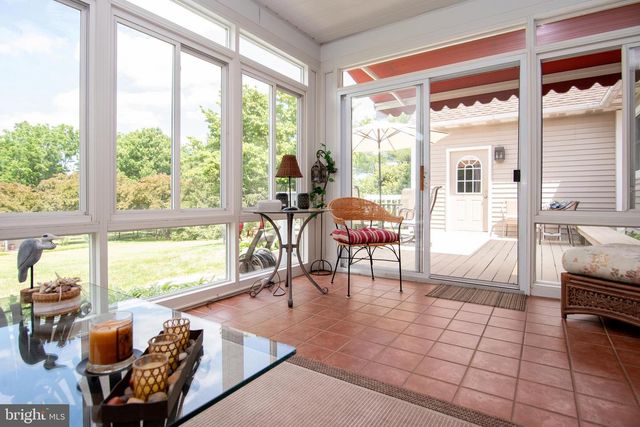 111 LORI LN, Harleysville, PA 19438