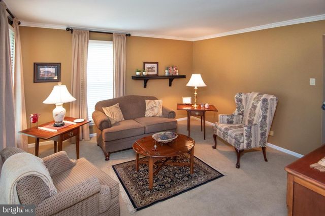 111 LORI LN, Harleysville, PA 19438