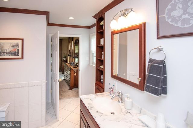 111 LORI LN, Harleysville, PA 19438