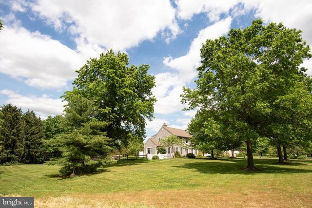 111 LORI LN, Harleysville, PA 19438