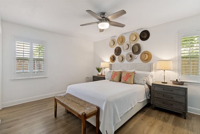 8815 Larchwood Drive, Dallas, TX 75238
