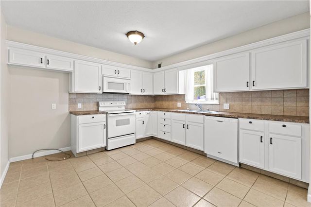 1124 N Curtis Street, Olathe, KS 66061