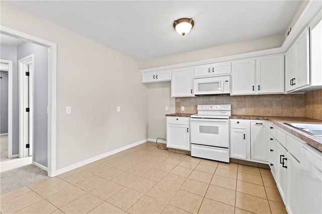 1124 N Curtis Street, Olathe, KS 66061