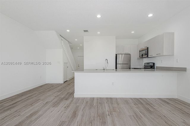 1313 NW 27 Ave, Pompano Beach, FL 33069
