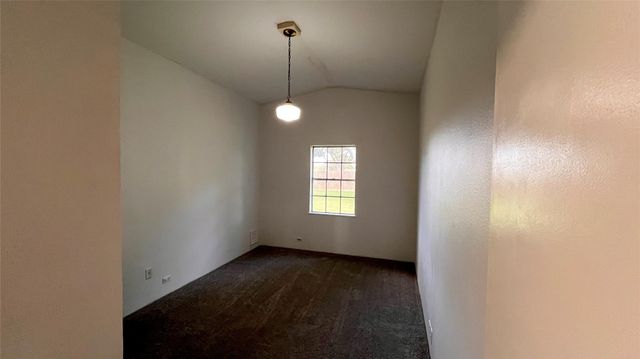 103 Greenbriar Drive, Wharton, TX 77488