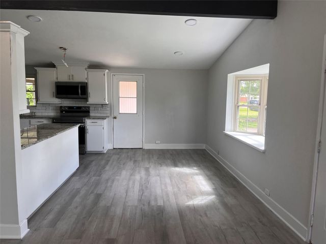 103 Greenbriar Drive, Wharton, TX 77488