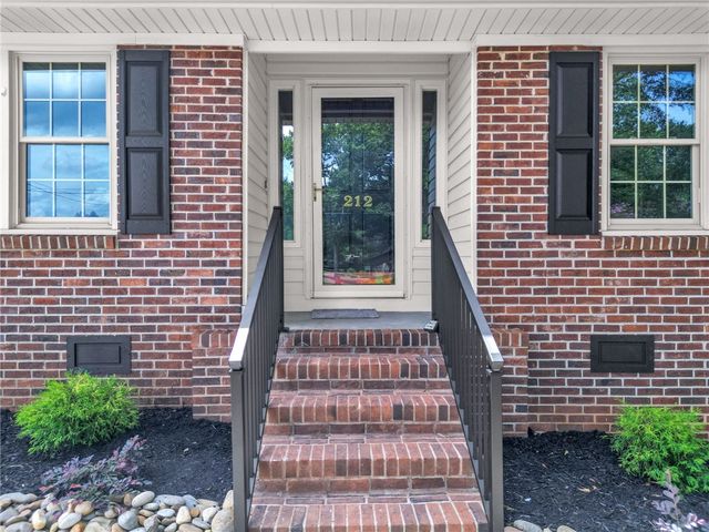 212 Galerie Drive, Powdersville, SC 29642