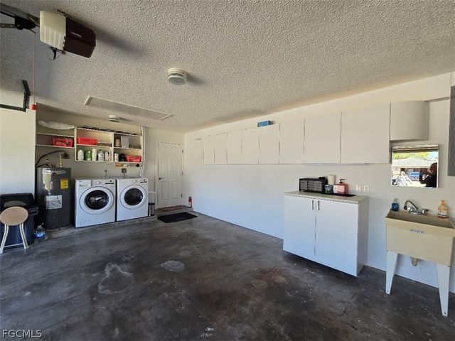 17070 Wayzata CT, North Fort Myers, FL 33917