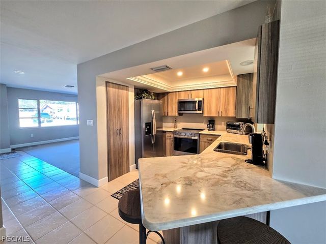 17070 Wayzata CT, North Fort Myers, FL 33917