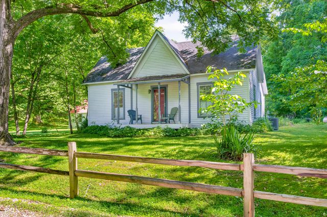 1021 Combs Road, Nashville, IN 47448