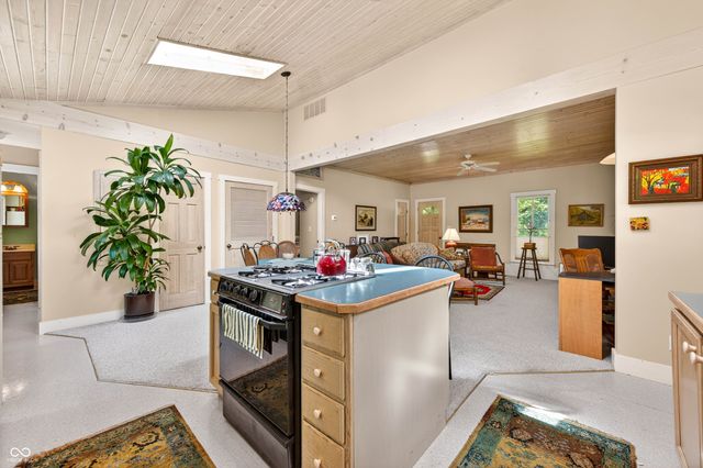 1021 Combs Road, Nashville, IN 47448