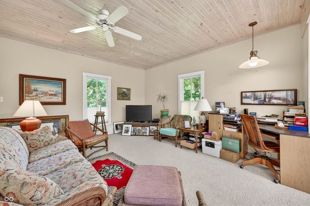 1021 Combs Road, Nashville, IN 47448