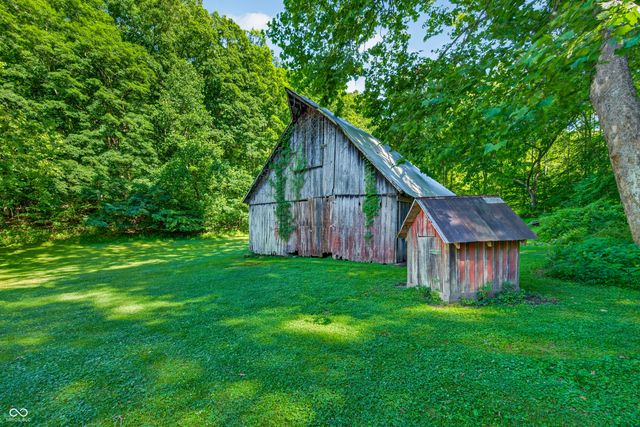 1021 Combs Road, Nashville, IN 47448