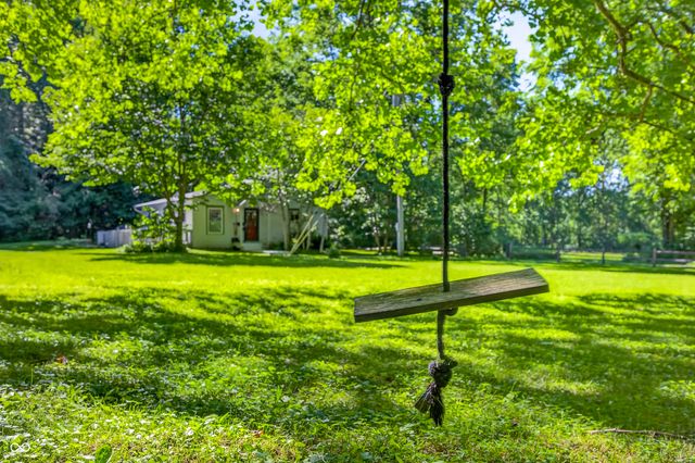 1021 Combs Road, Nashville, IN 47448