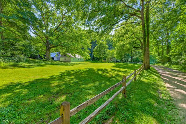 1021 Combs Road, Nashville, IN 47448