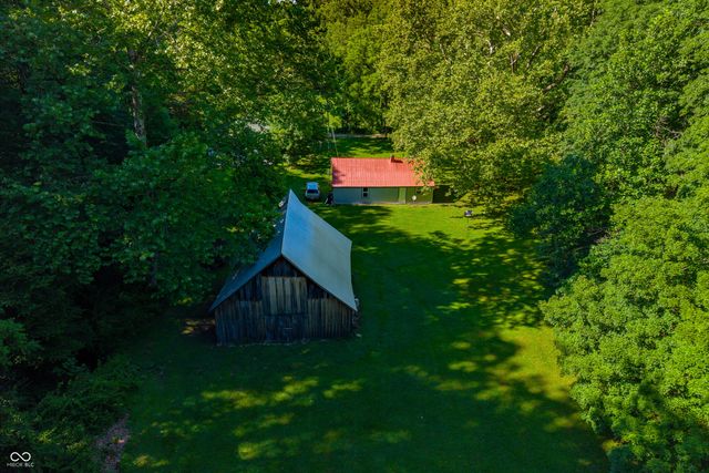 1021 Combs Road, Nashville, IN 47448