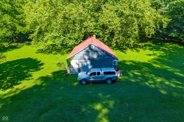 1021 Combs Road, Nashville, IN 47448