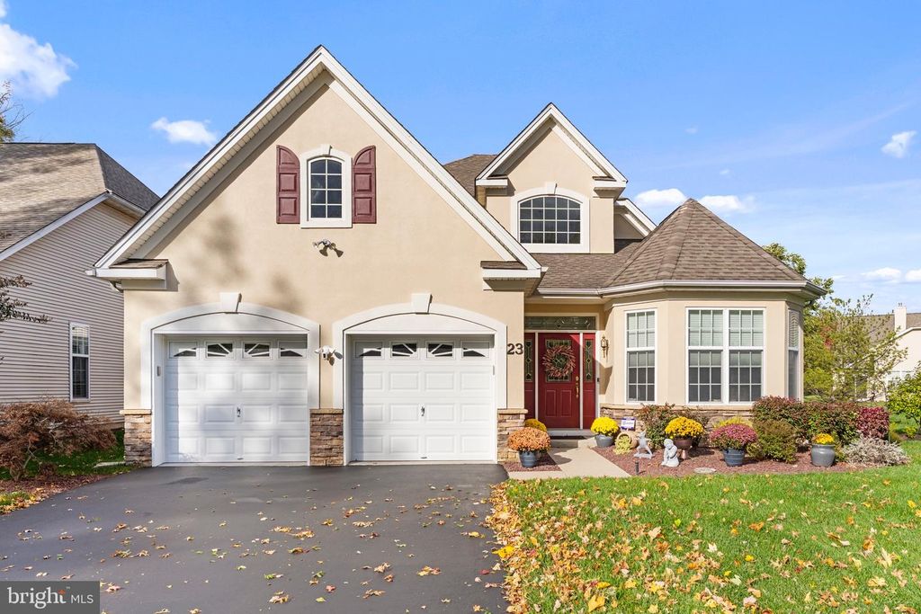 23 BARTON DR, Hightstown, NJ 08520