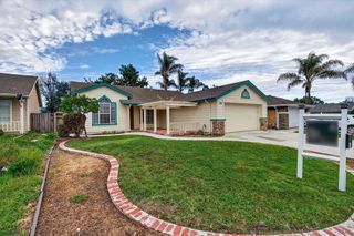 2430 Valley View Road, Hollister, CA 95023