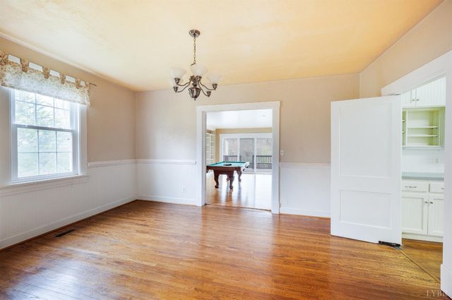 282 S Main Street, Amherst, VA 24521