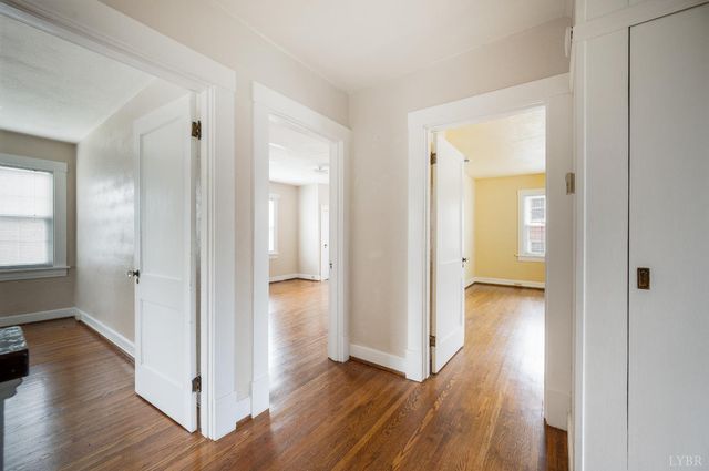 282 S Main Street, Amherst, VA 24521