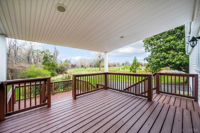 282 S Main Street, Amherst, VA 24521