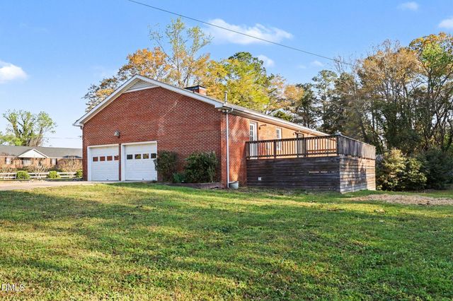 1940 N Carolina 111 Highway N, Goldsboro, NC 27530
