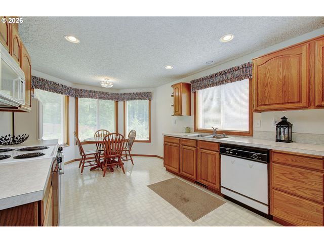 23015 Ne 232ND Ave, Battle Ground, WA 98604