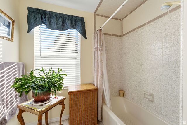 1246 E 3090 N, North Ogden, UT 84414