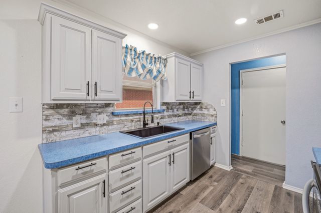 128 Liesa Street, Alvarado, TX 76009
