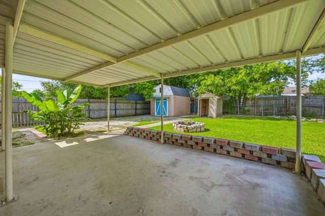 128 Liesa Street, Alvarado, TX 76009