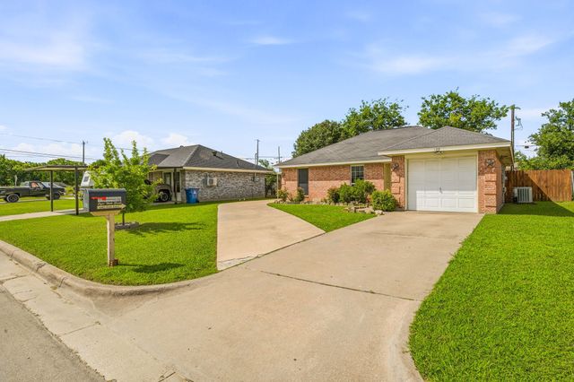 128 Liesa Street, Alvarado, TX 76009
