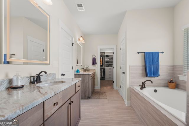 104 Wellborn Drive, Newnan, GA 30263