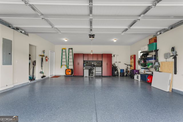 104 Wellborn Drive, Newnan, GA 30263