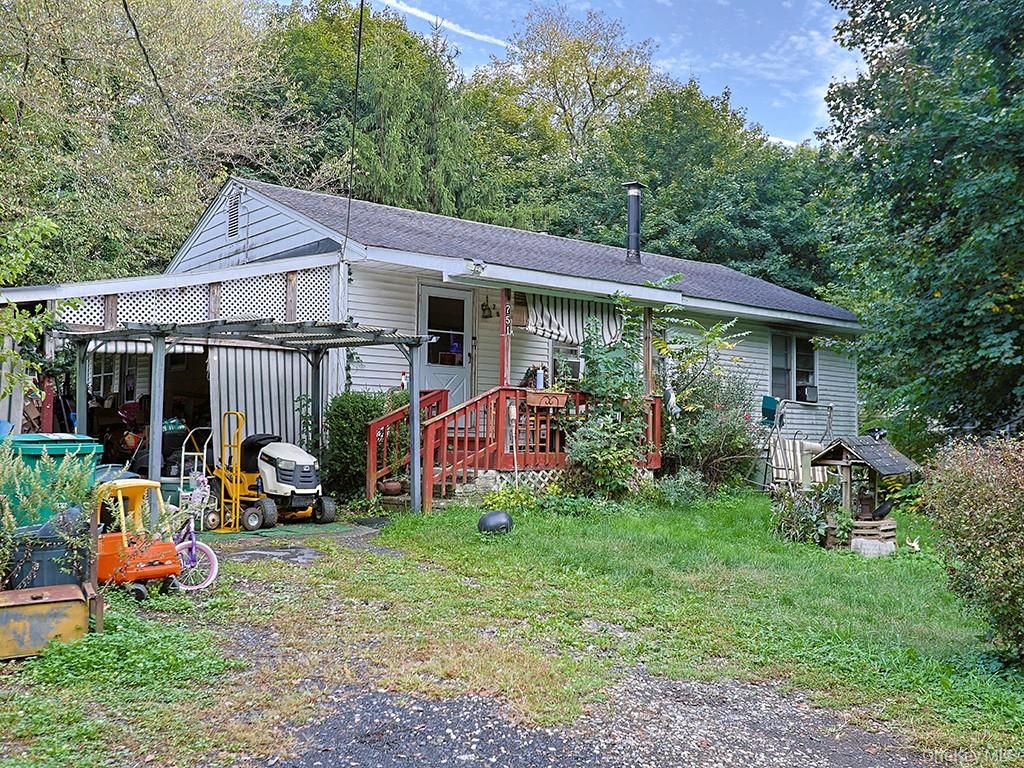 751 State Route 52, Walden, NY 12586