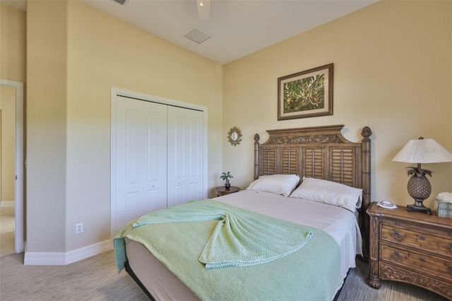 327 NOBLE FAIRE DRIVE, Sun City Center, FL 33573