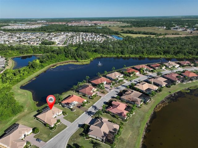327 NOBLE FAIRE DRIVE, Sun City Center, FL 33573