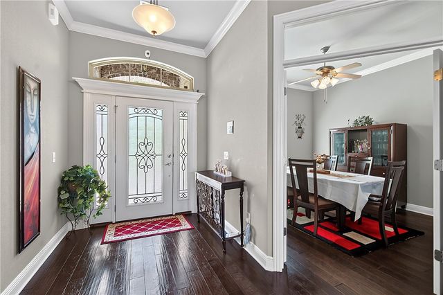 2105 NW Small Oaks Street, Bentonville, AR 72712