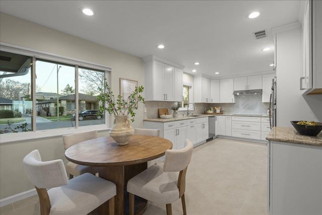 1727 Marlyn Way, San Jose, CA 95125