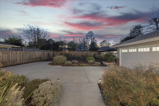 1727 Marlyn Way, San Jose, CA 95125