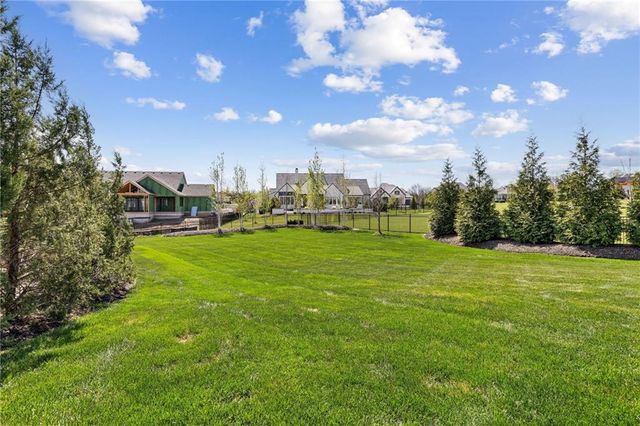 16913 Bond Street, Overland Park, KS 66221